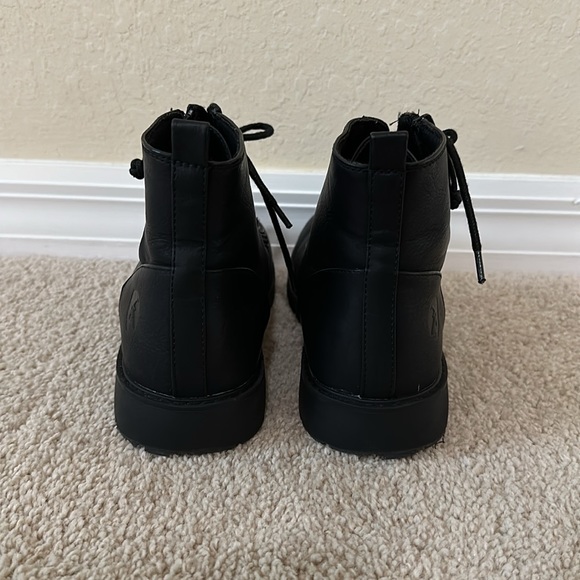 Boys Black Adaptive Boots- Size 6 - Picture 4 of 5